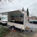 REMORQUE FOOD TRUCK AVEC SYSTÈME SOLAIRE